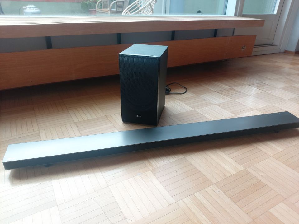 Sound bar ja subbari