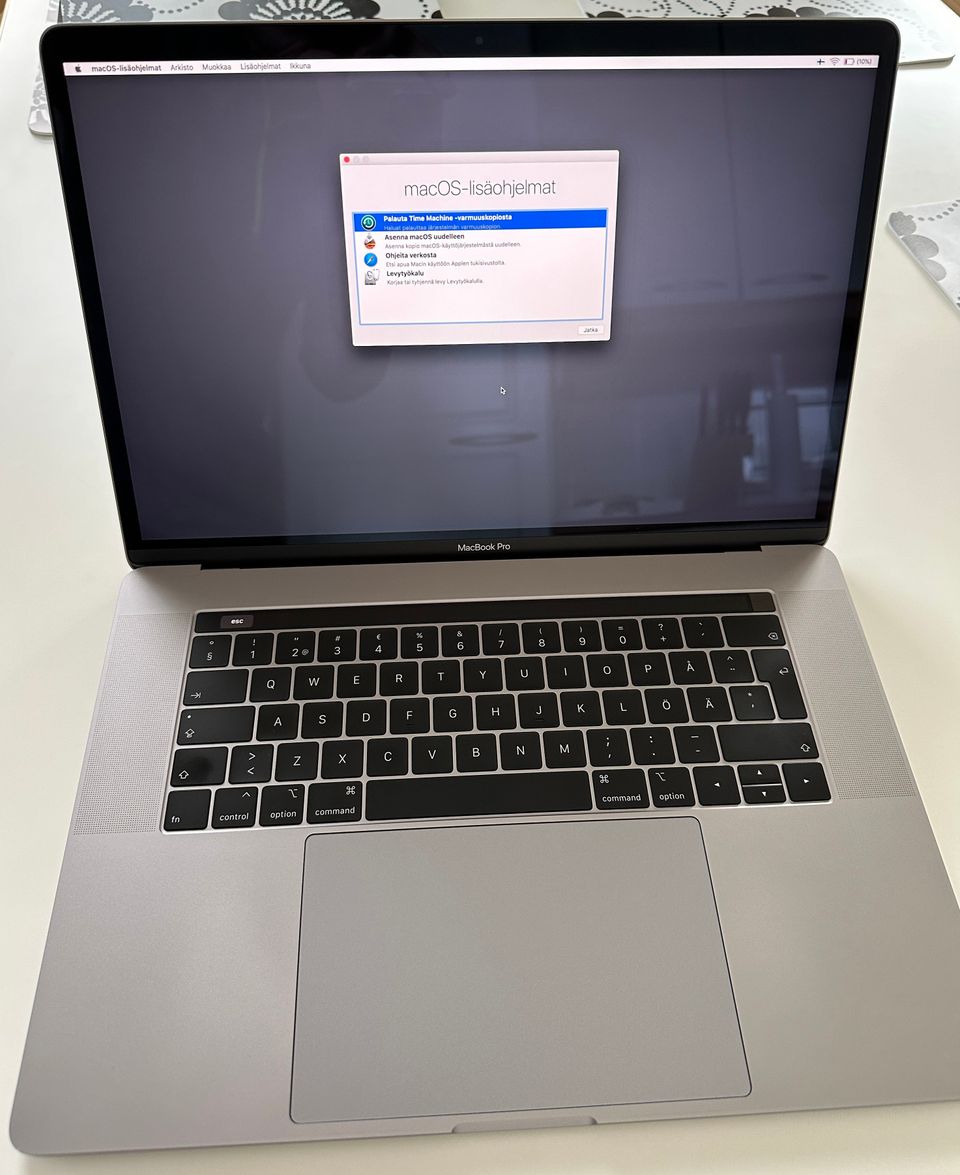 Apple Macbook Pro 15,4 2018 (mid) TouchBar i7 16/512Gt