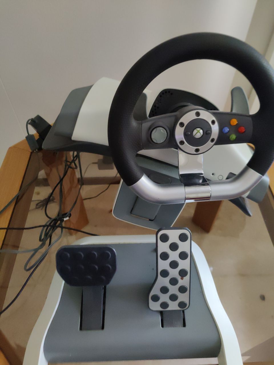 Xbox 360 langaton ratti ja poljin setti