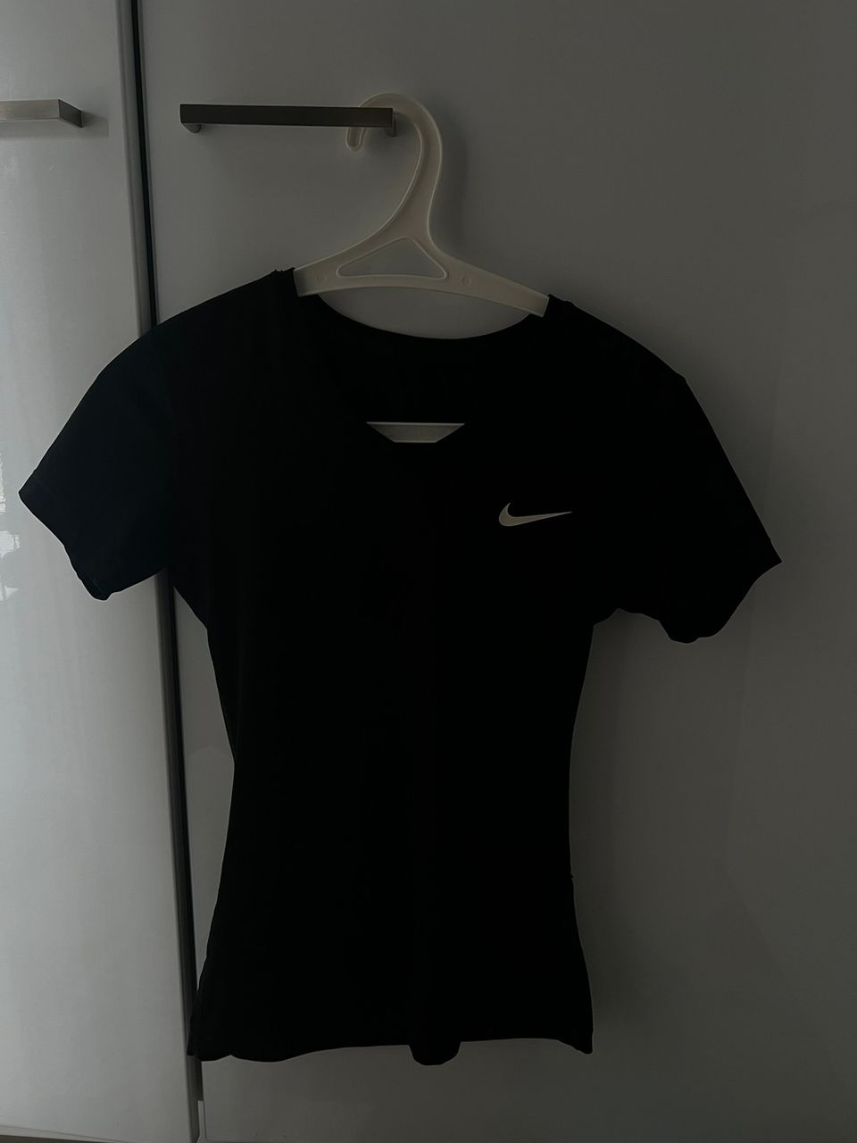 Nike tekninen t-paita