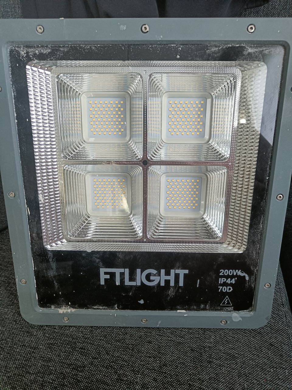 FTlight 200W led valoheitin