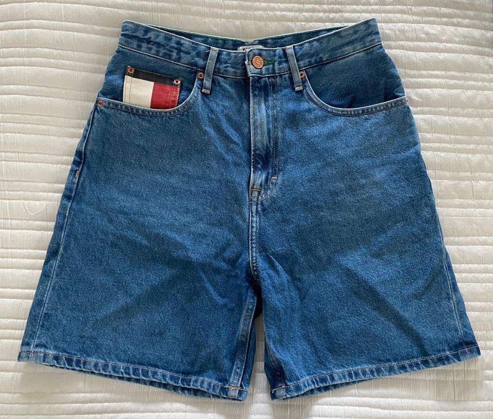 Tommy Jeans farkkushortsit