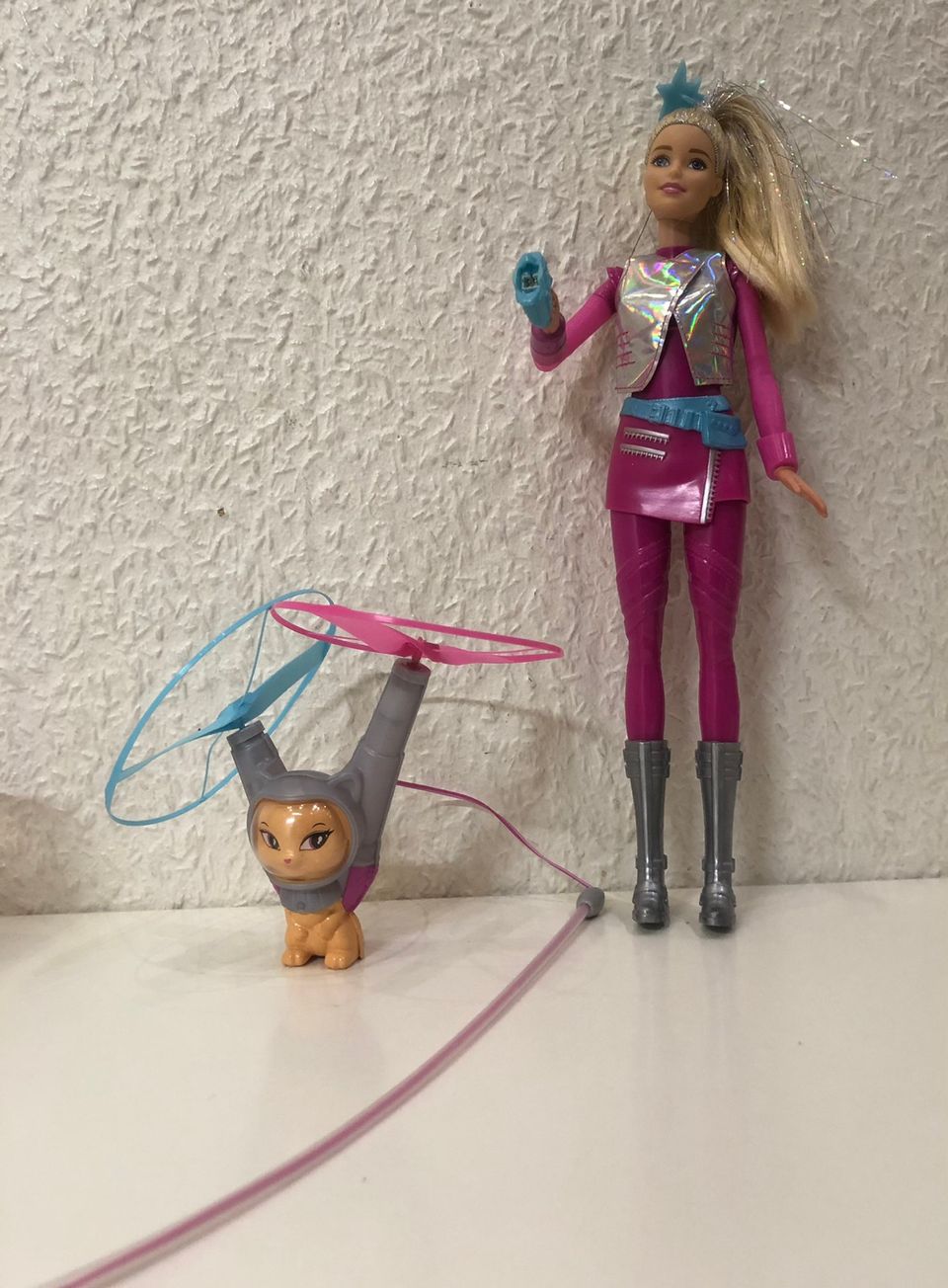Barbie nukke ja lentävä kissa -leikkisetti