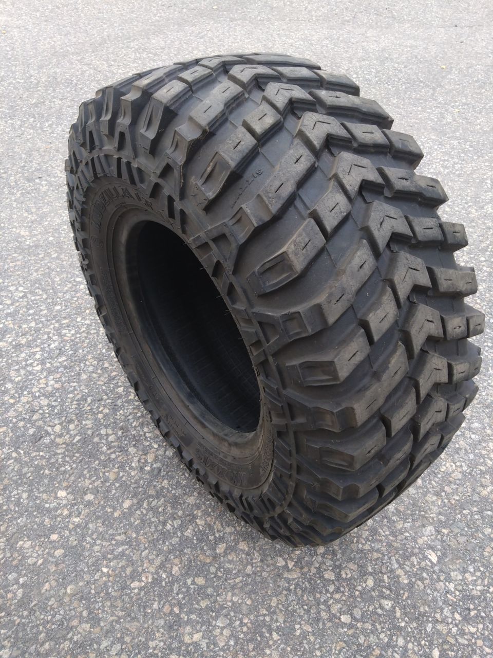 Maxxis Mudzilla offroad rengas