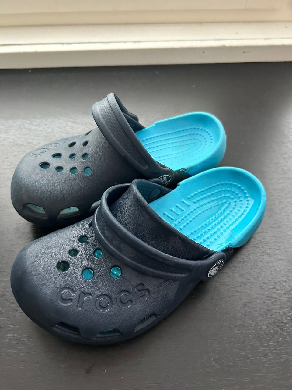 Crocsin sandaalit