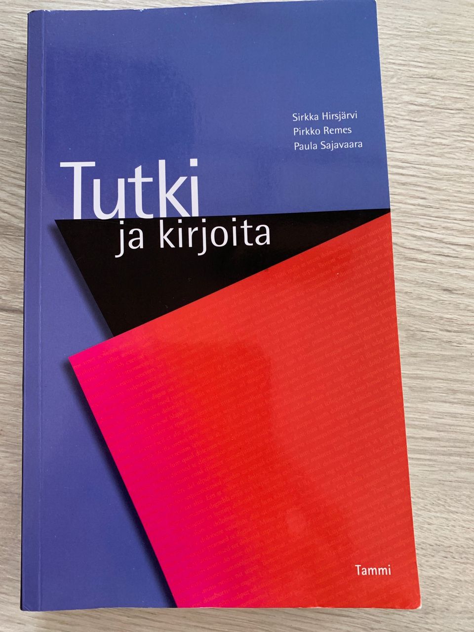 Hirsjärvi, Remes & Sajavaara: Tutki ja kirjoita