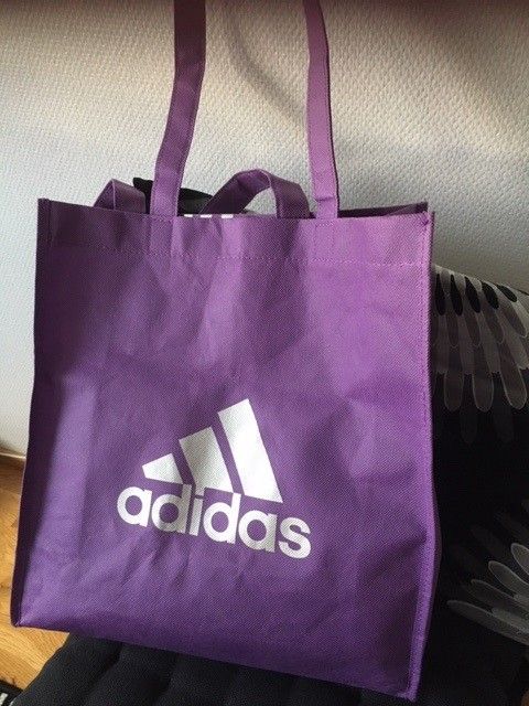 Adidas, kestokassi