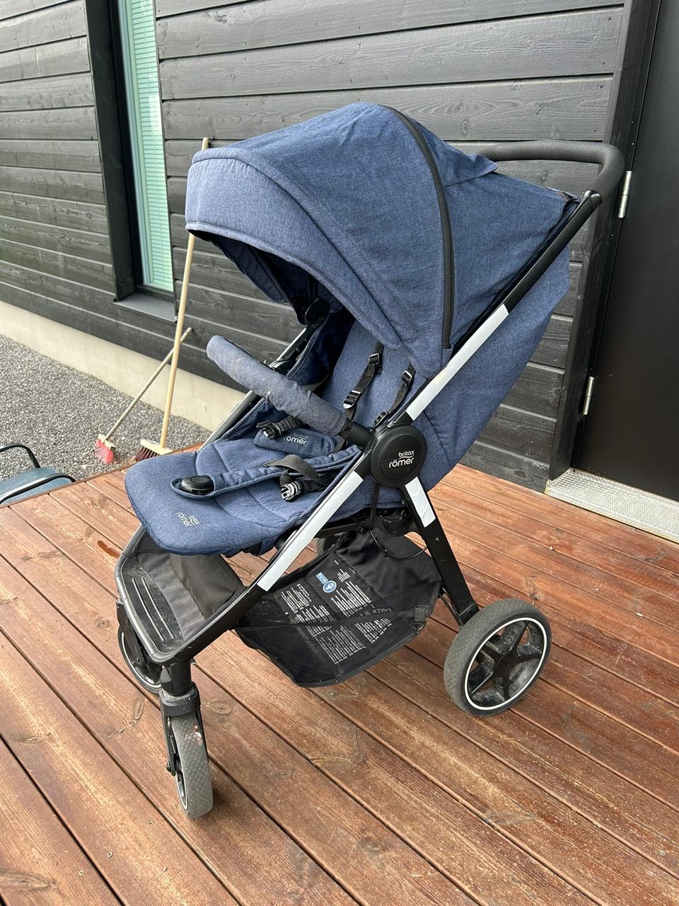 Britax b-agile m matkarattaat