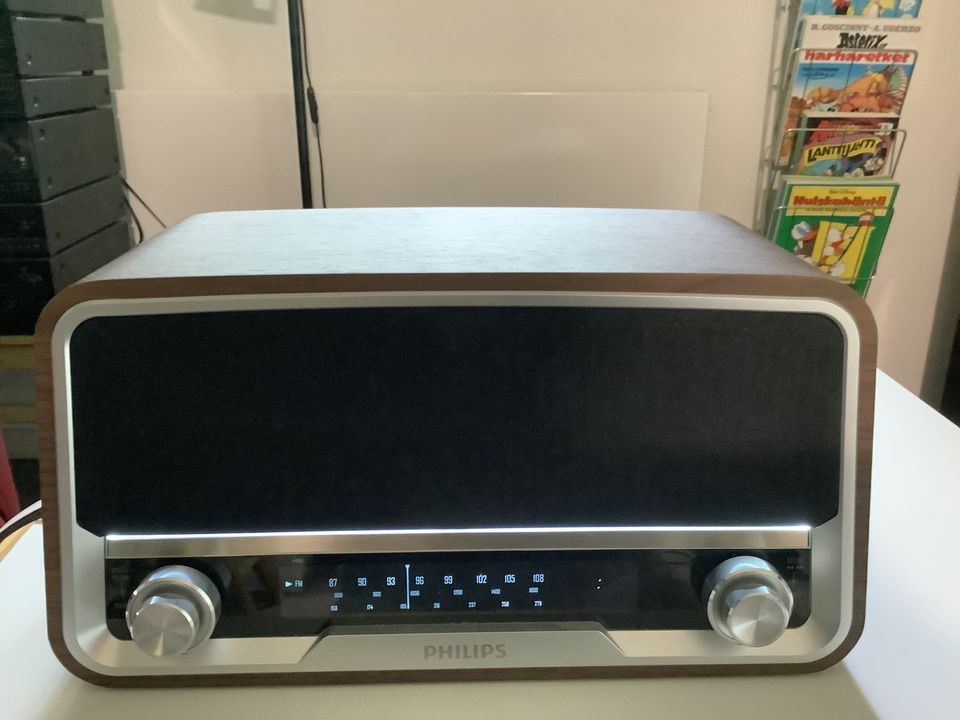 Retrotyylinen radio Philips