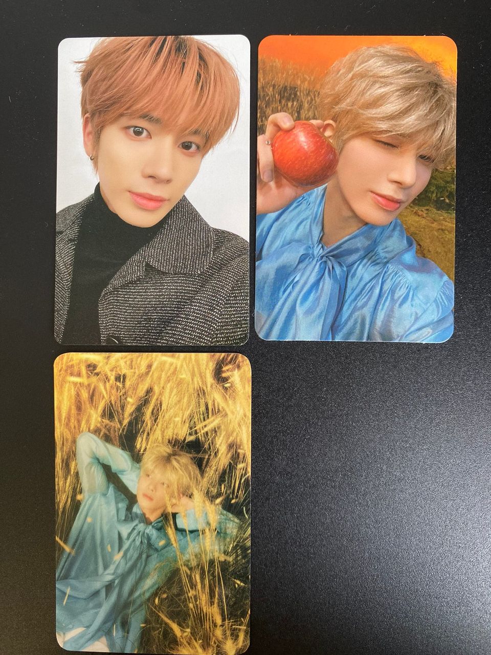 TXT Taehyun special photocards