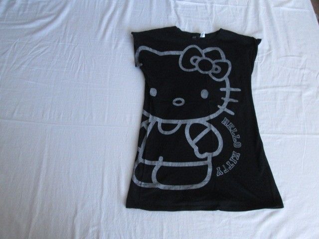 H&M Hello Kitty tunika/mekko 134/140cm