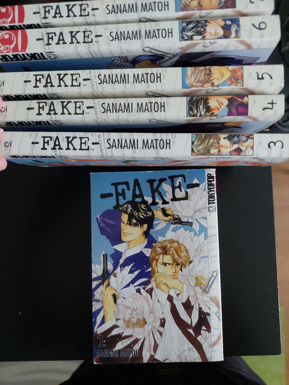 Fake manga osat 1 ja 3-7