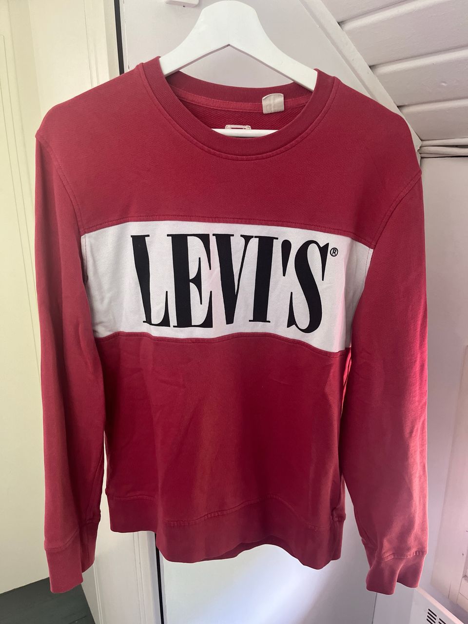 Levi’s paita, koko S