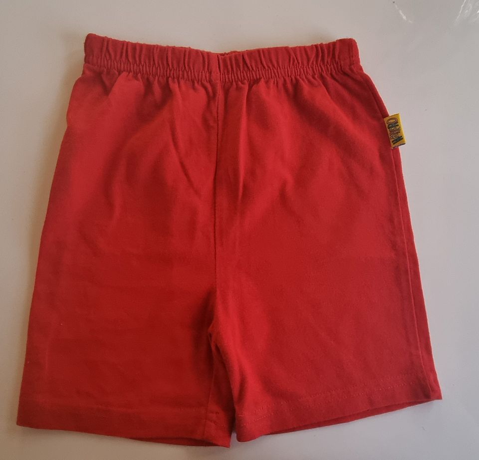 Punaiset Napero trikoo shortsit koko 86cm