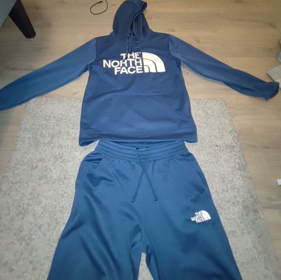 North face tracksuit