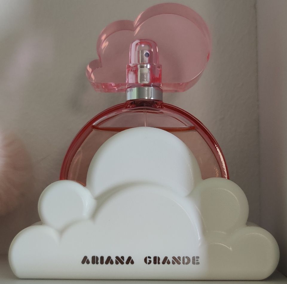 Ariana Grande pink Cloud 100ml
