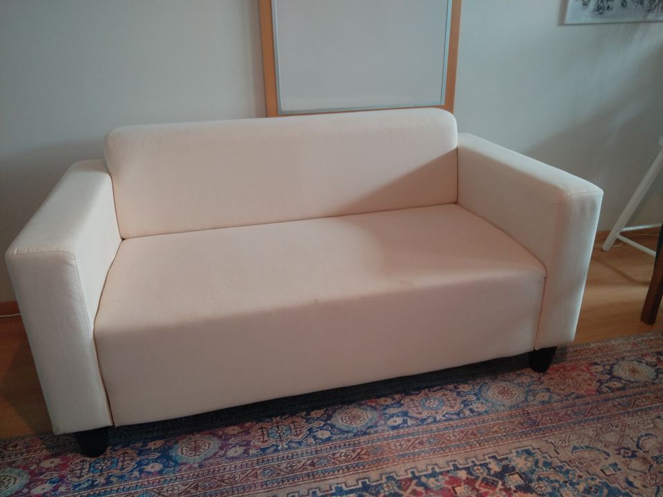 Vaalea sohva + kuljetus