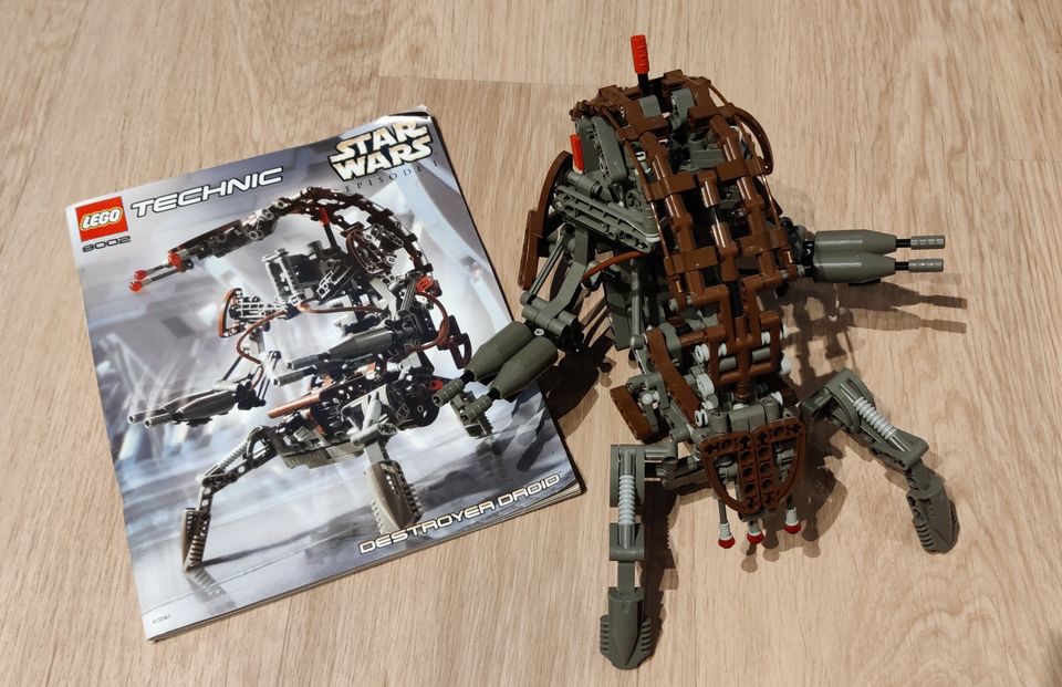 LEGO STAR WARS 8002 : Destroyer Droid