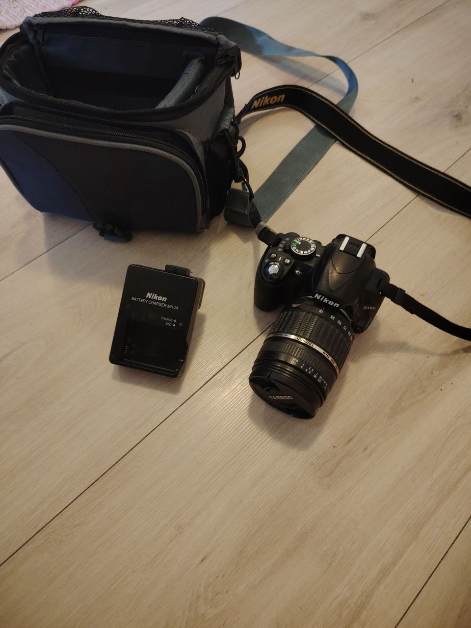 Nikon D3100 kamera