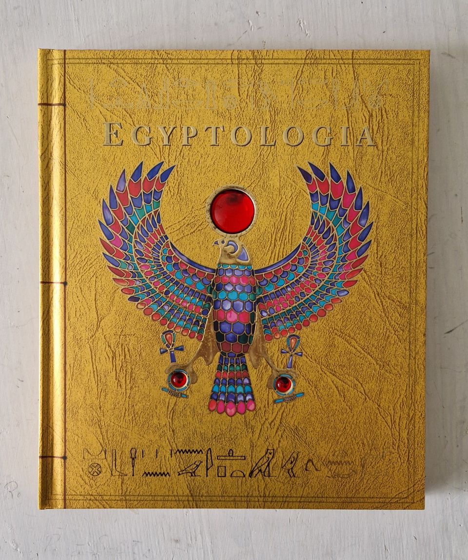 Egyptologia -kirja, sidottu
