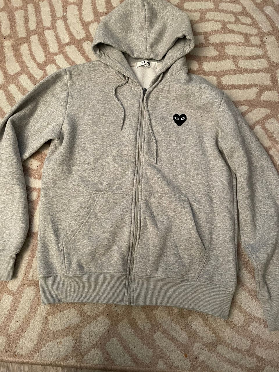 CDG huppari