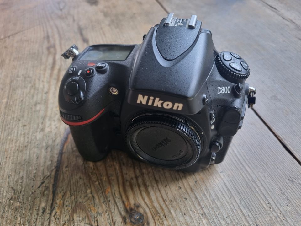 Nikon D800 -runko ja langaton laukaisin