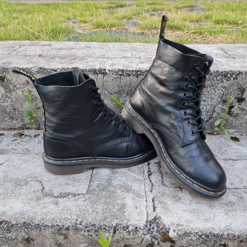 Dr. Martens 1460 Pascal Virginia maiharit, koko 38