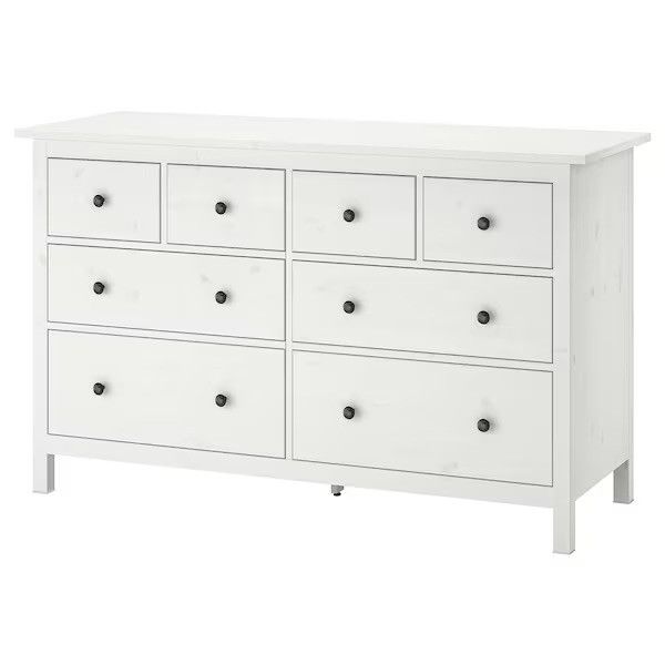 Todella siisti HEMNES lipasto