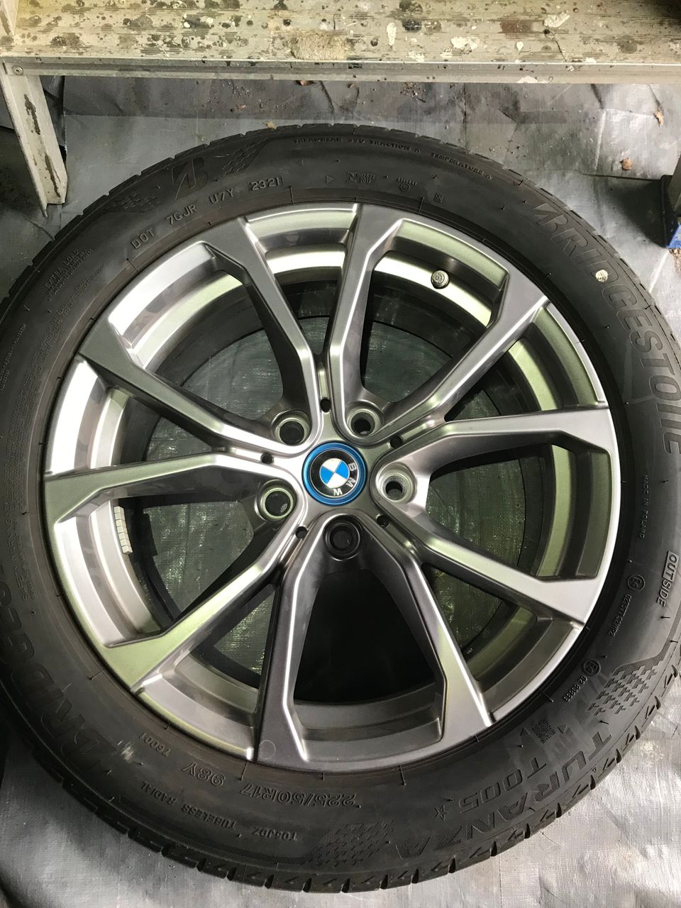 BMW alut 5X112 talvikumit 225/50-17 uusi sarja