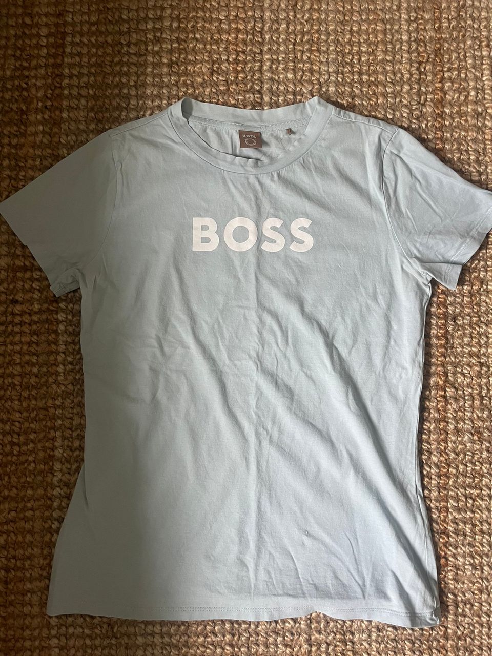 Boss t-paita
