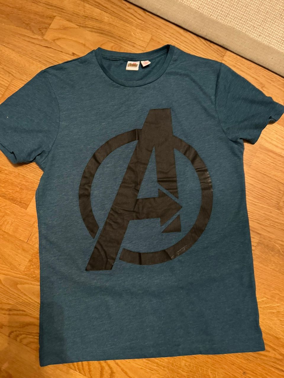 Avengers t-paita, koko M