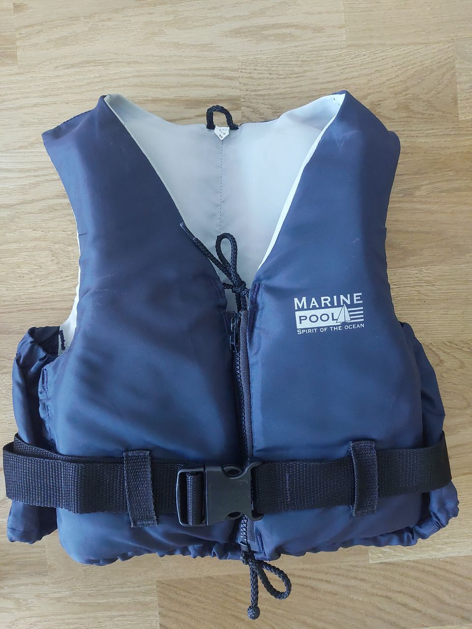 Marine Pool-kelluntaliivi 30-50 kg