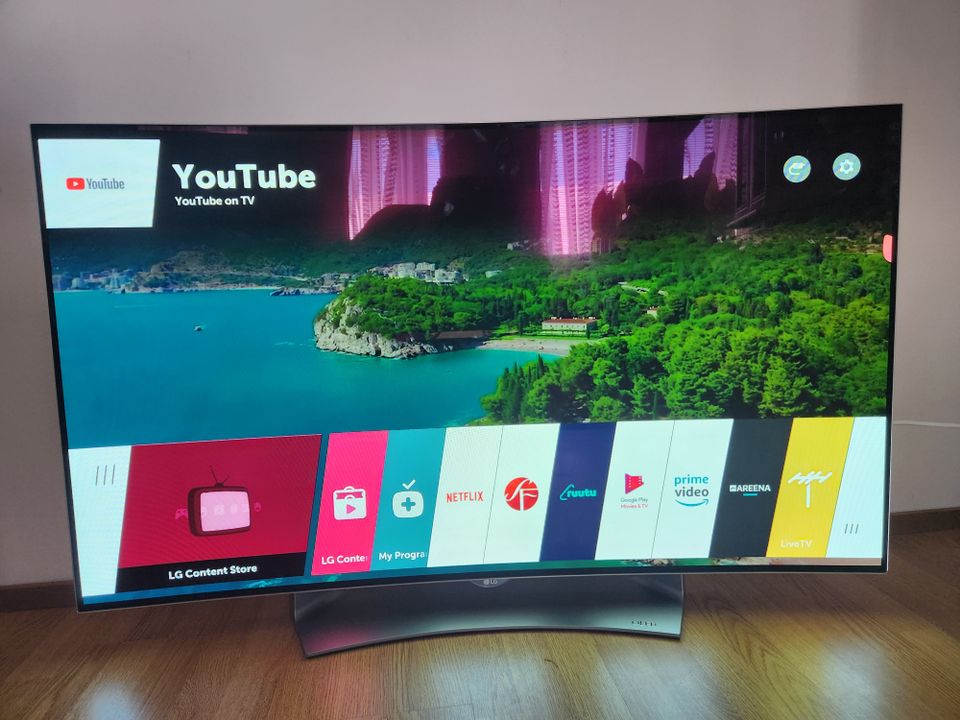 Curve 55 Inches LG 4K OLED Smart Tv