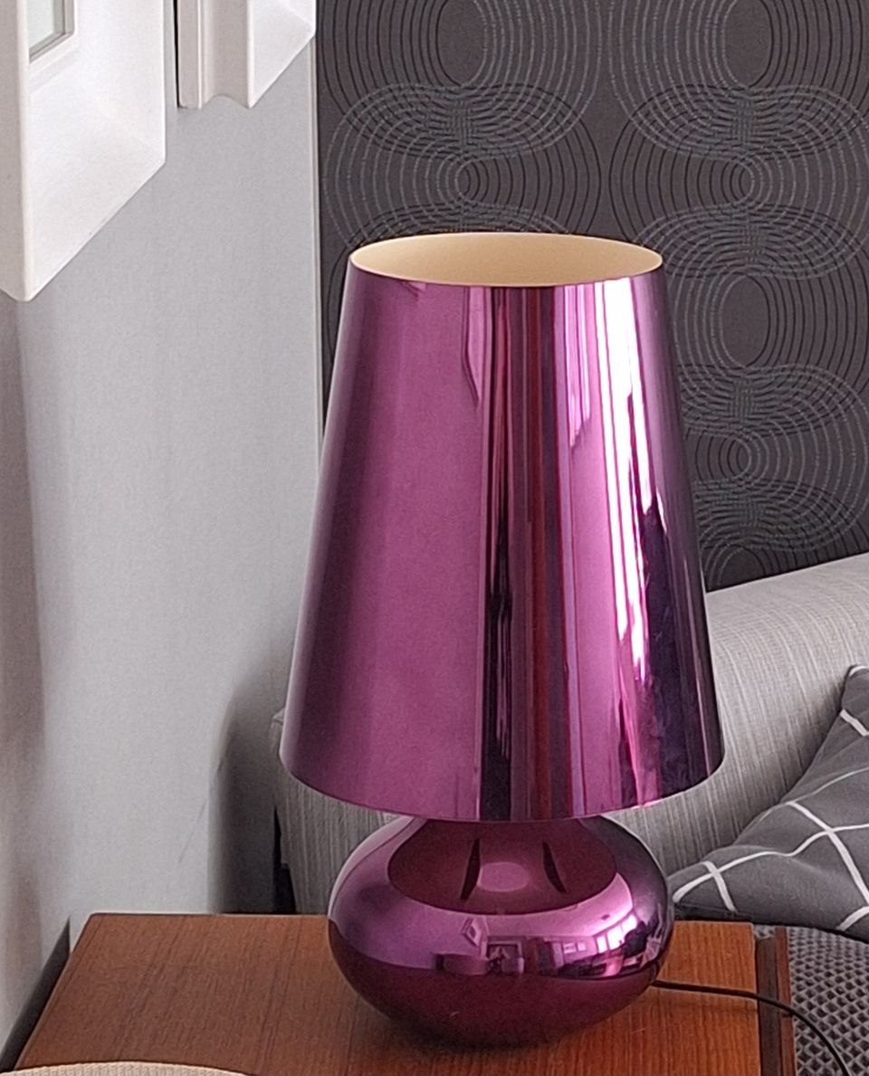 Kartell Cindy violetti