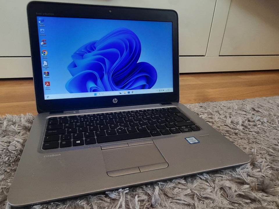 HP Elitebook 820 G3. Win 11 Pro