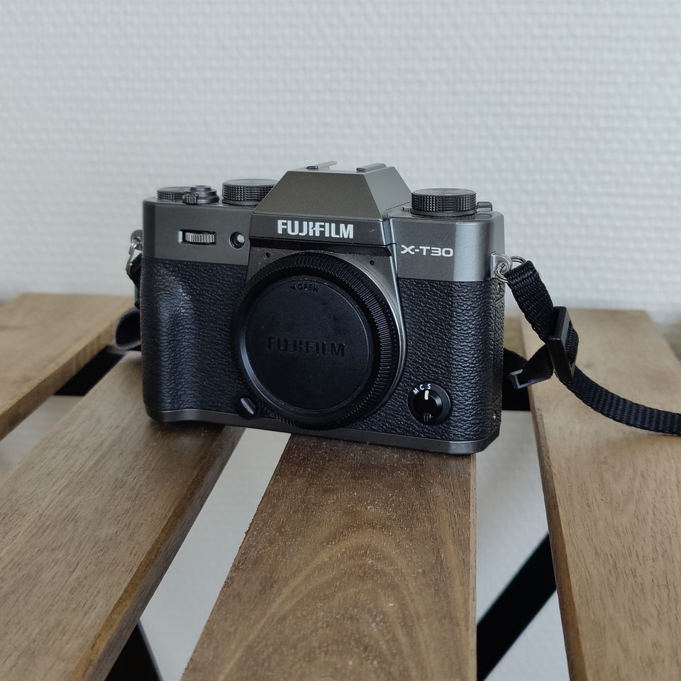 Fujifilm X-T30