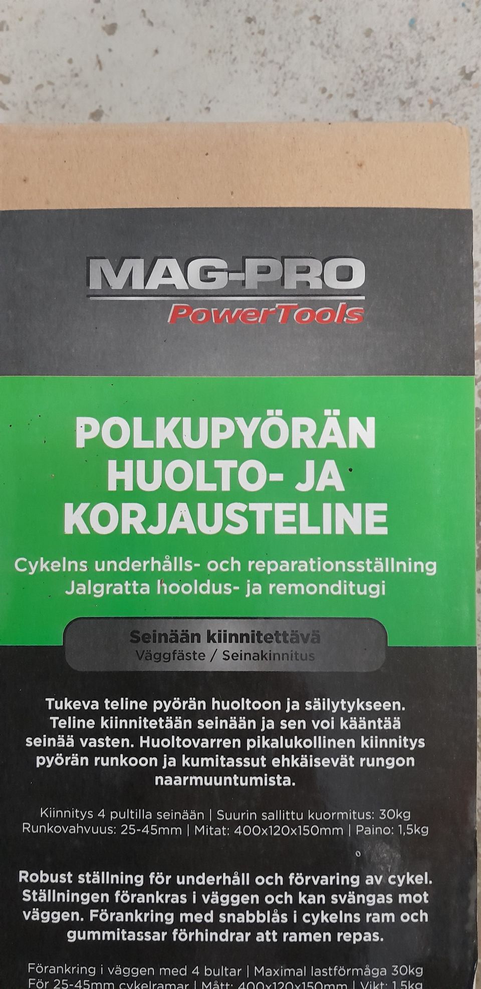 Polkupyörän huoltoteline seinään kiinnitettåvä.