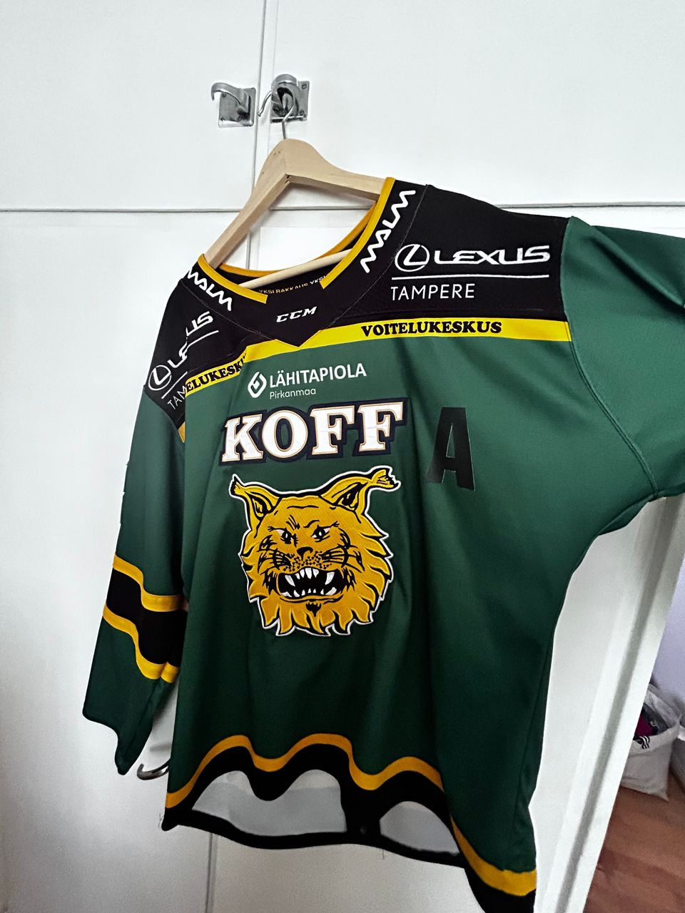 Ilves #6 Santeri Airola Playoffs 2022 Game Issued pelipaita