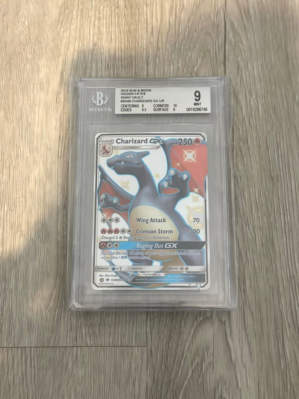 Charizard GX #SV49 Pokemon Hidden Fates BGS 9