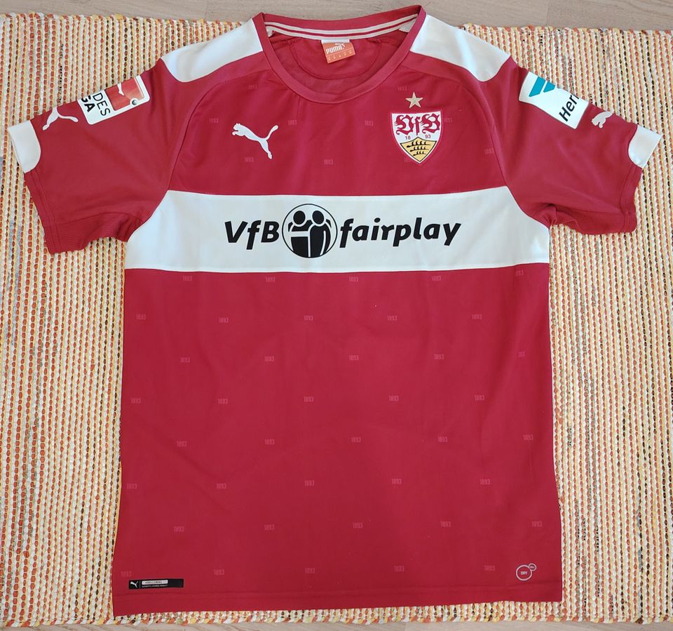 Filip Kostic match worn pelipaita