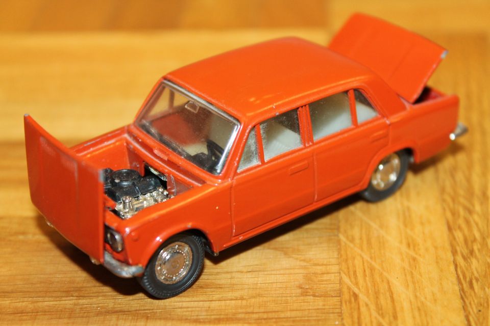 Aito vintage 1:43 Venäjä CCCP LADA 1200 2101 auto metalli Neuvostoliitto