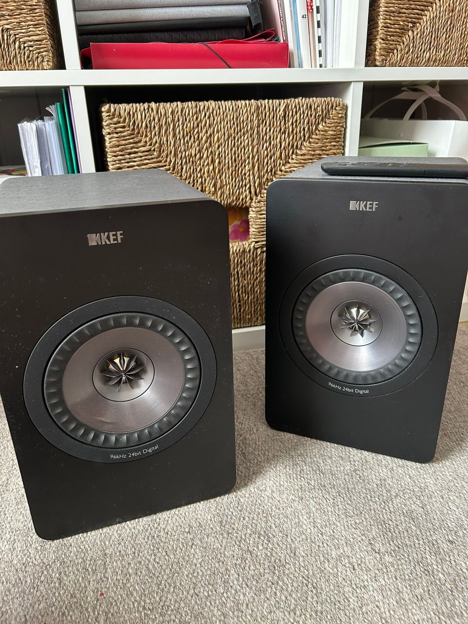 KEF X300A