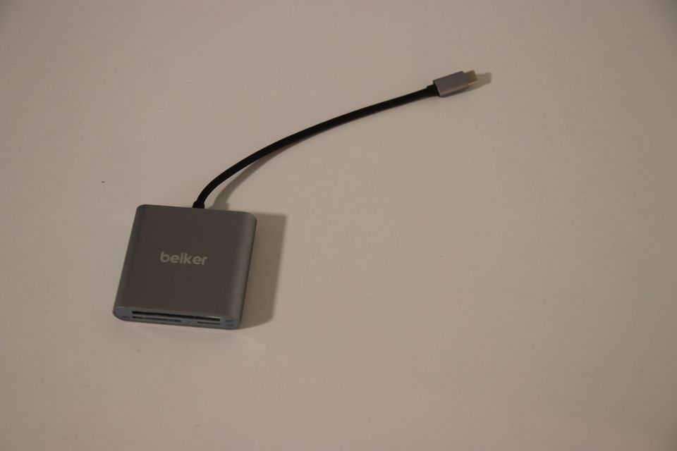 Card reader for Flash & microsim