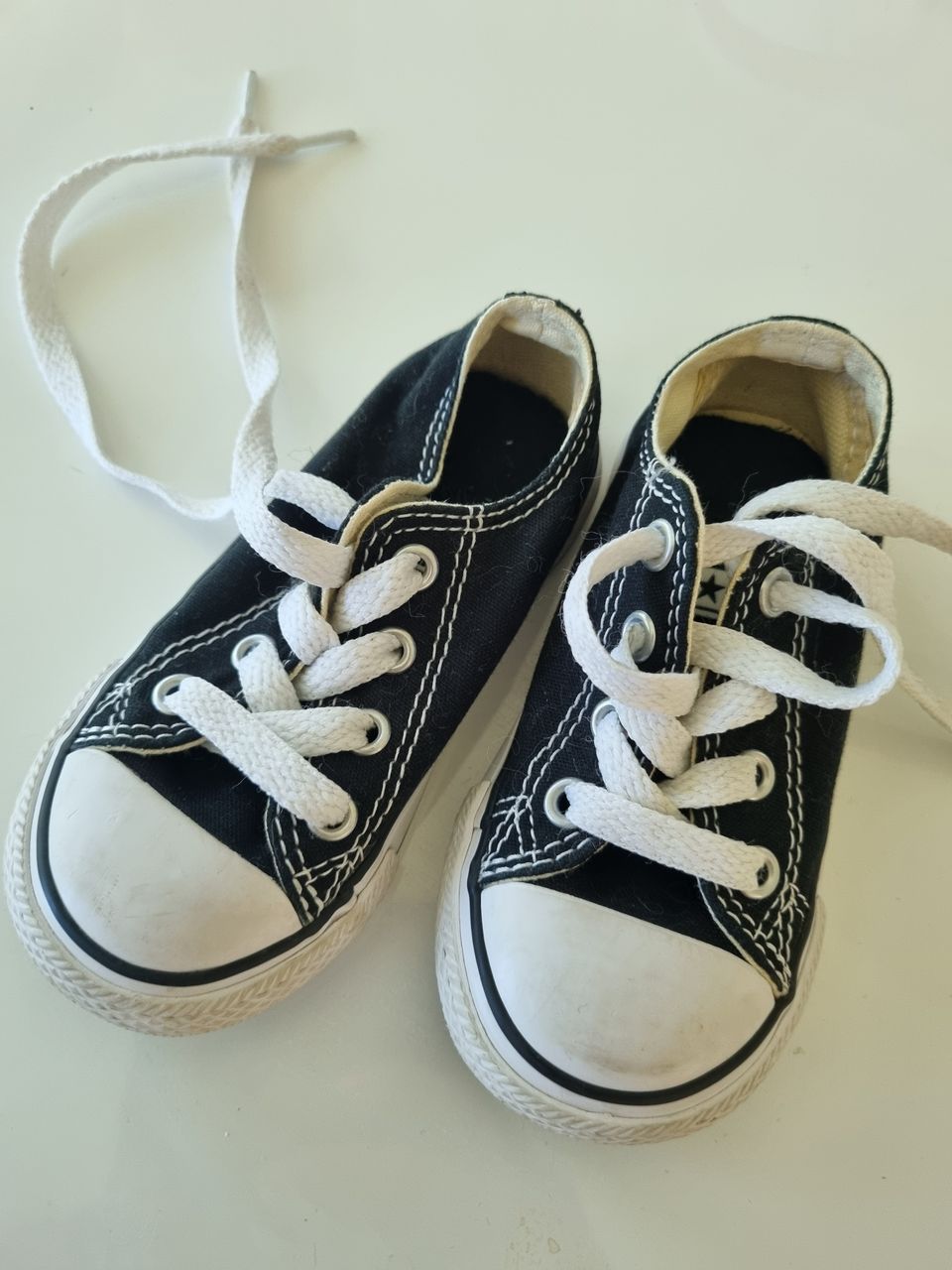 Converse tennarit