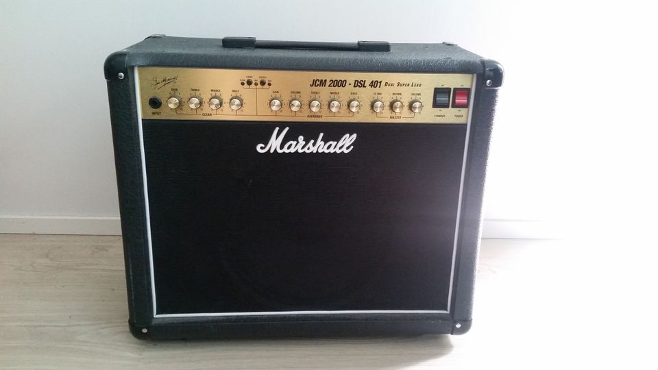 Marshall JCM2000 DSL401 Dual Super Lead