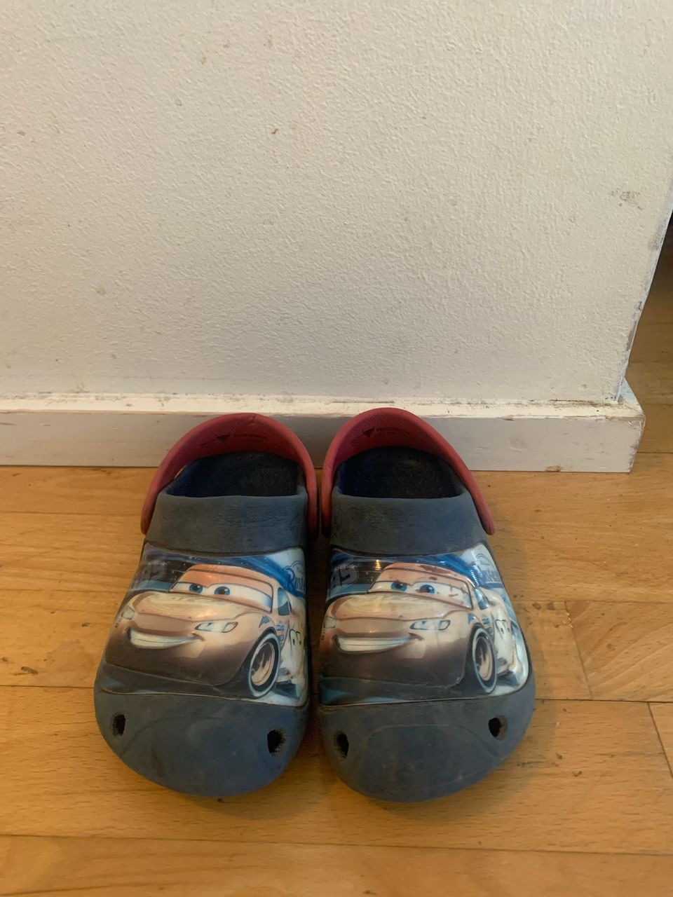 Cars crocs