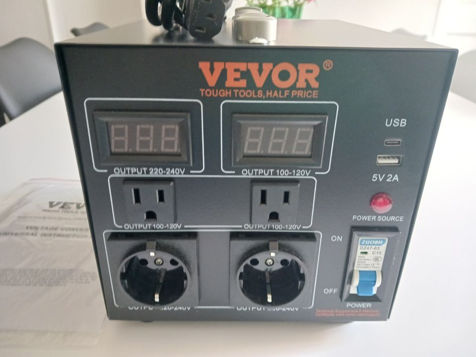 VEVOR SV-1000VA 220-110V muuntaja