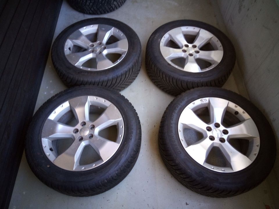 6-7mm eli uudet 225/55R17 Subaru 5*100 aluvanteilla