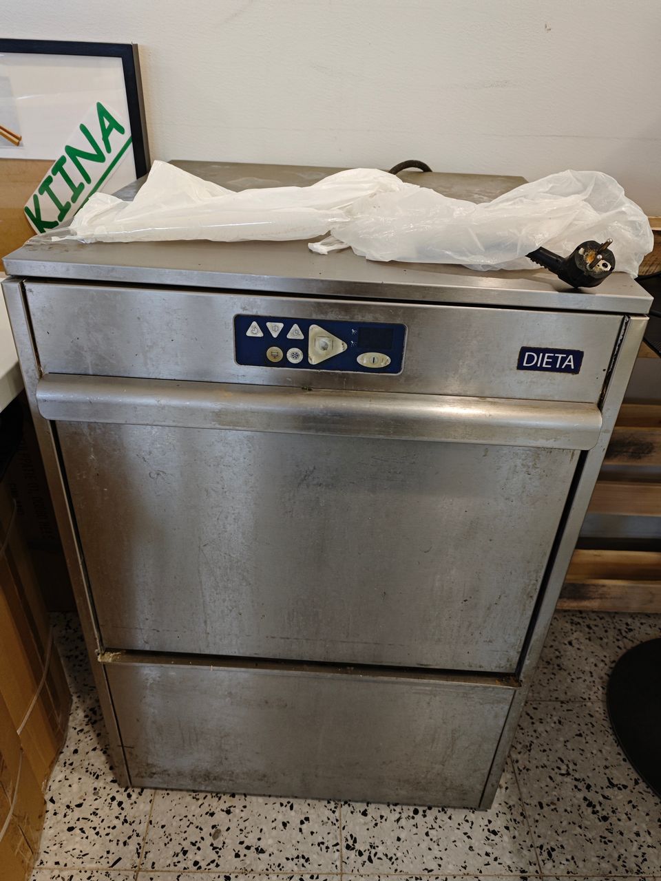 old dishwasher DIETA to sell