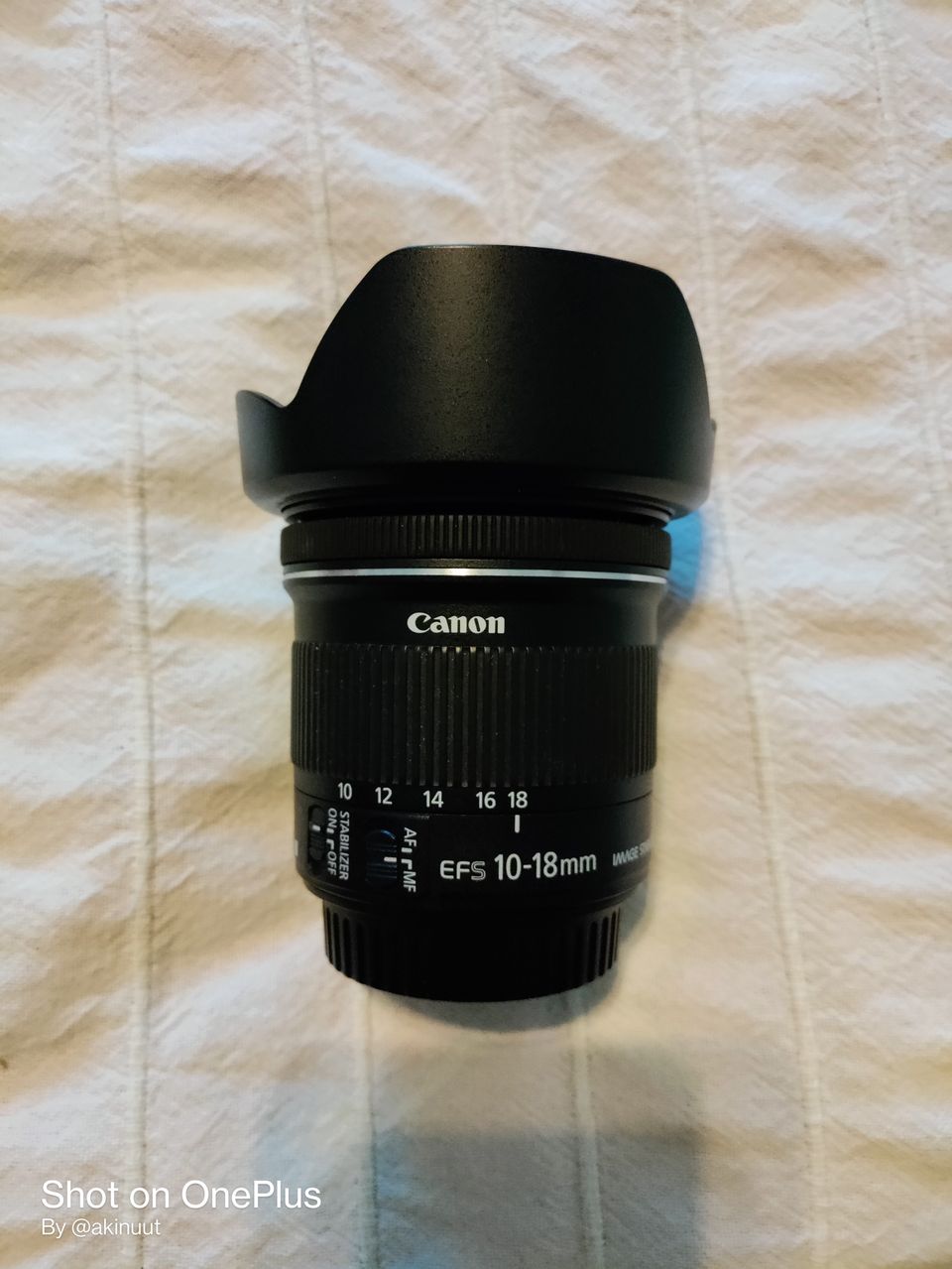 canon efs 10-18mm macro 0.22m/0.7ft